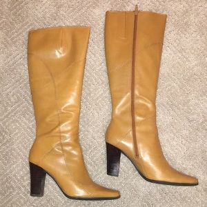 Camel color Leather Chunky heel boots
